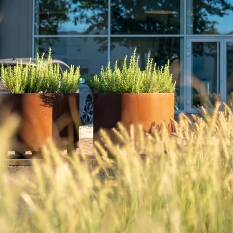 CIRCUM avec pieds Acier corten