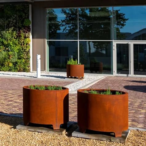 CIRCUM avec pieds Acier corten