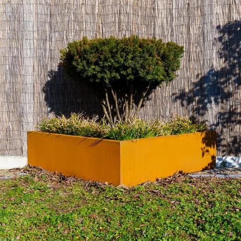 TRIANGLE Acier corten