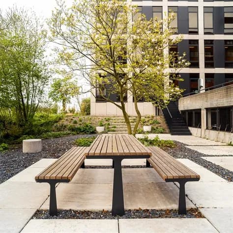 GRO Les Table Acier corten