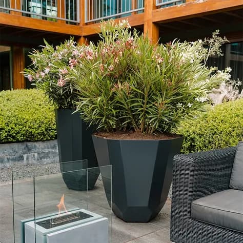 FACET Aluminium