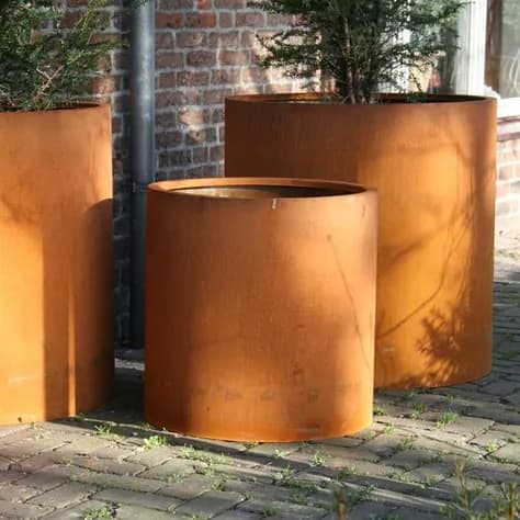 CIRCUM avec fond Acier corten